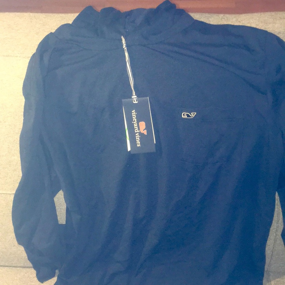 Vineyard vines l/s shirt with hood